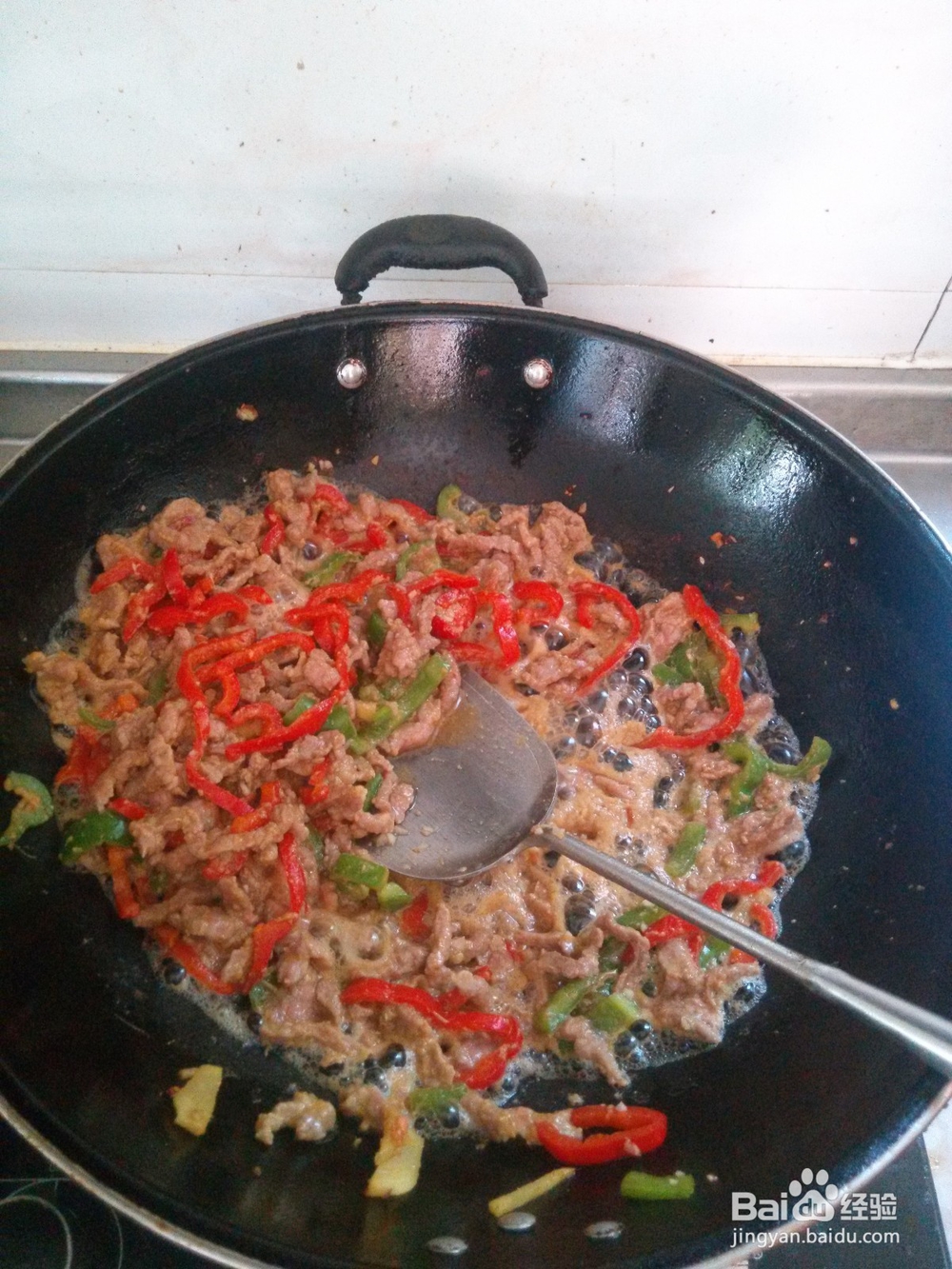 牛肉炒双椒的做法