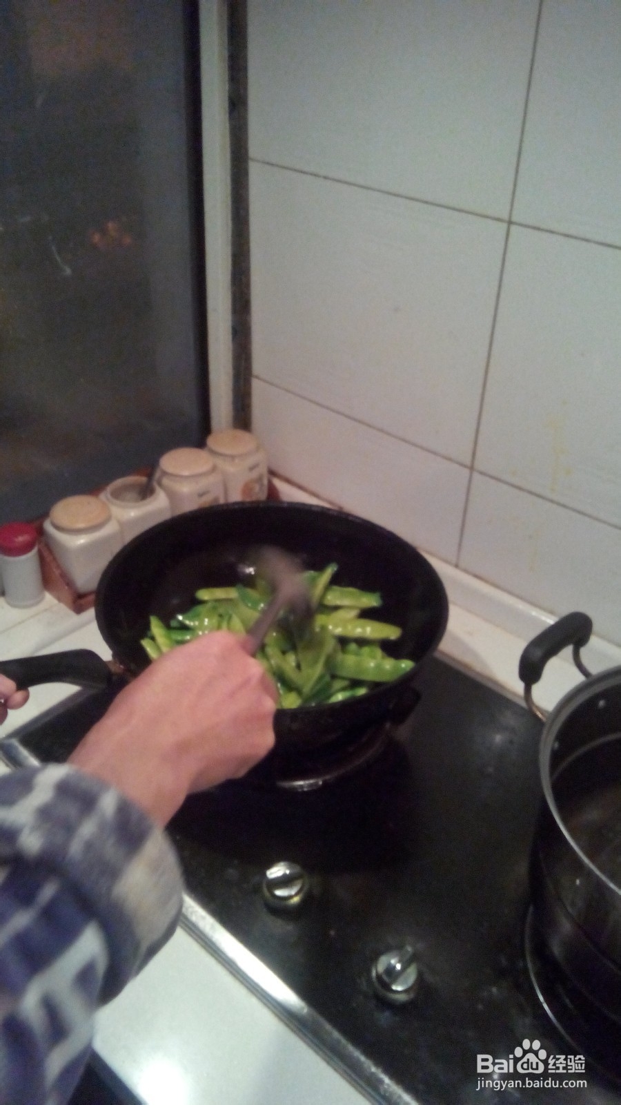 家常菜豆角炖土豆的做法