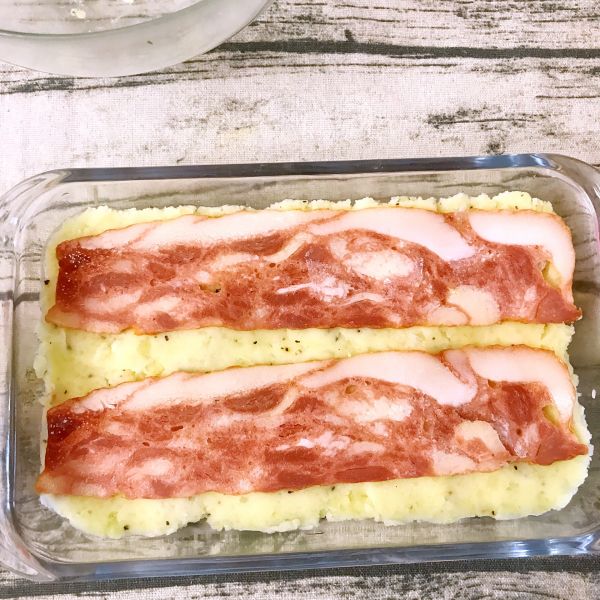 芝士焗千层牛肉土豆泥