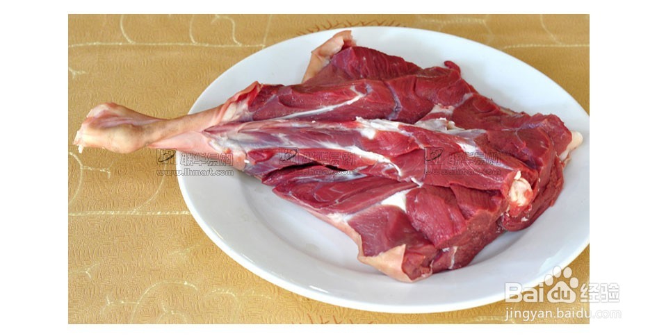 羊肉炖鲫鱼的做法
