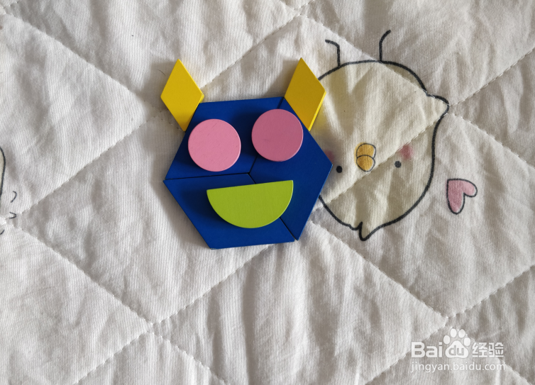 用几何形状怎么拼一辆怪兽车？