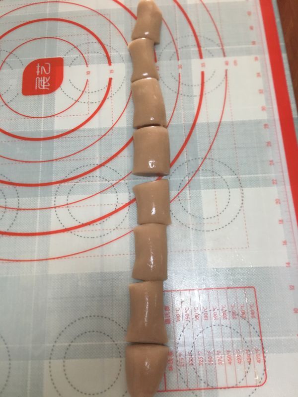 可爱小熊奥利奥雪梅娘