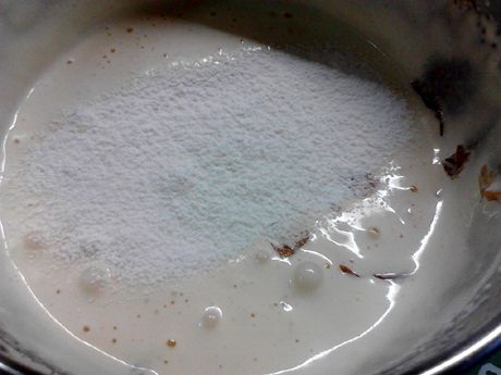 凯蒂猫玫瑰海绵蛋糕