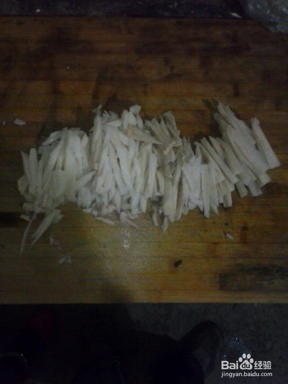 脆香菜花莲藕脆对脆，品尝香脆柔软白加白