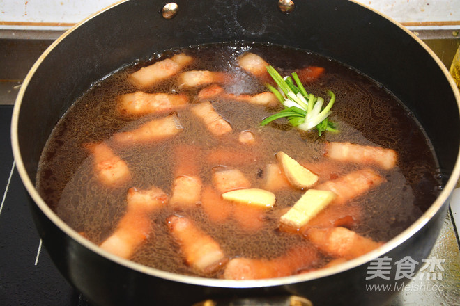 五花肉烧豆腐