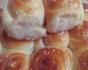 脆底蜂蜜小面包