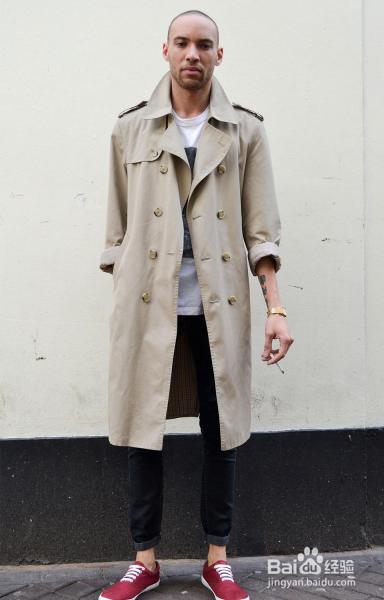 总是穿不好风衣？试试最简单的方法