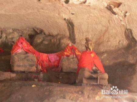 从卞和献玉到缅甸赌石,关于翡翠原石你知道多少