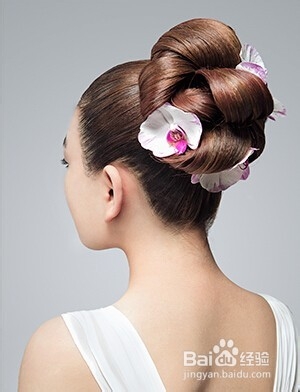 时尚简约春季鲜花造型