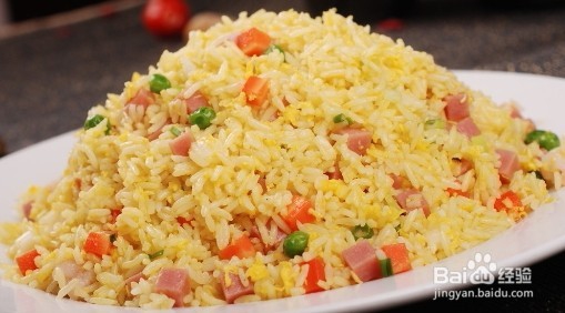 蛋炒饭，到底是先炒蛋还是先炒饭?