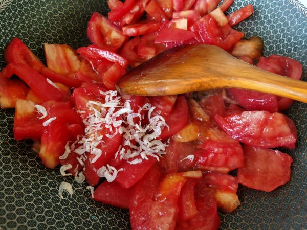 西红柿海鲜疙瘩汤