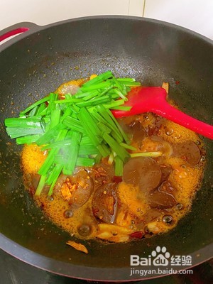 鸭血韭菜的做法