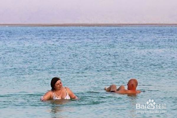 死海不死,尽是浪漫的漂浮