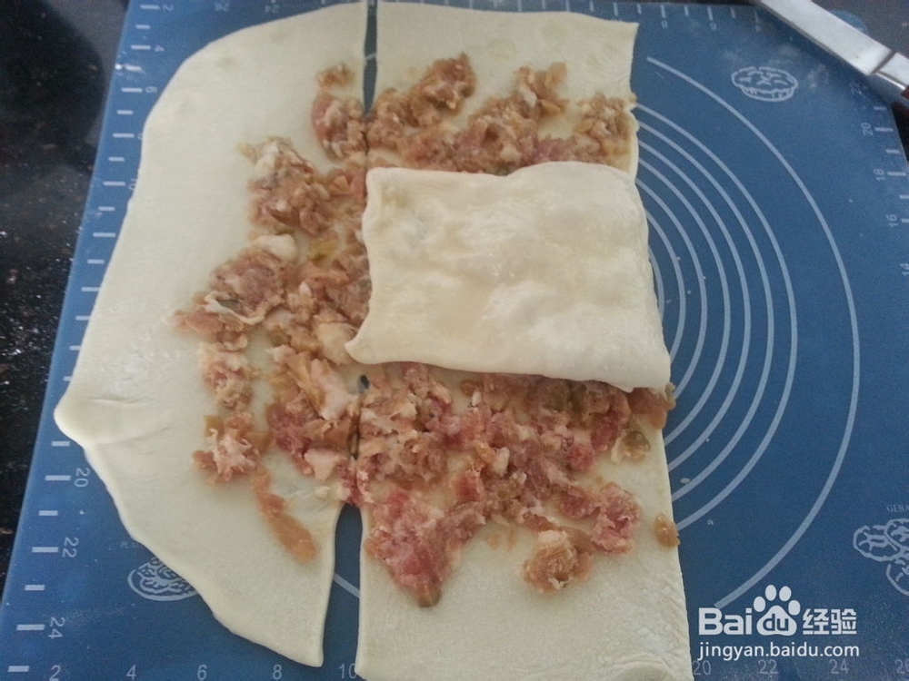 停不了肉末千层饼