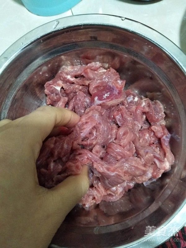 尖椒牛肉丝的做法