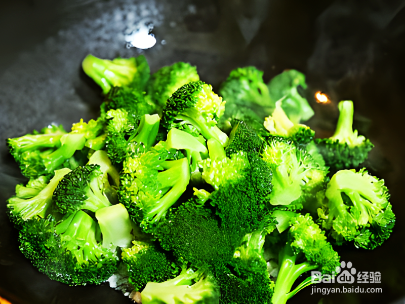 如何做蒜蓉西兰花