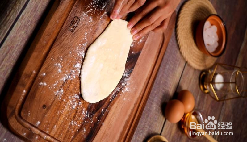 蜂蜜脆底小面包的做法