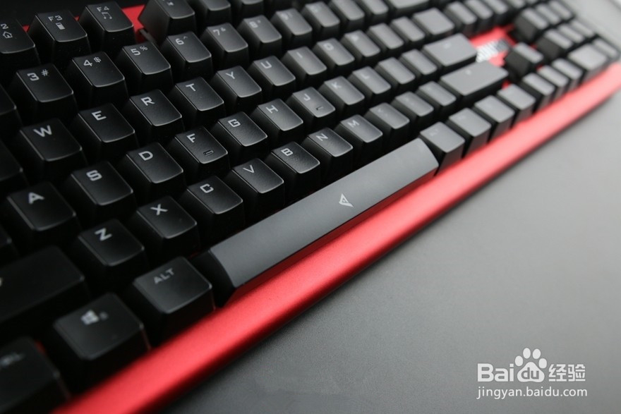 钛度金属师TKM-300电脑机械键盘评测