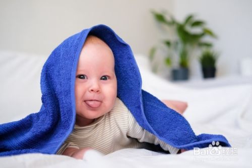 为什么你们家的宝宝出牙晚，该怎么弥补？