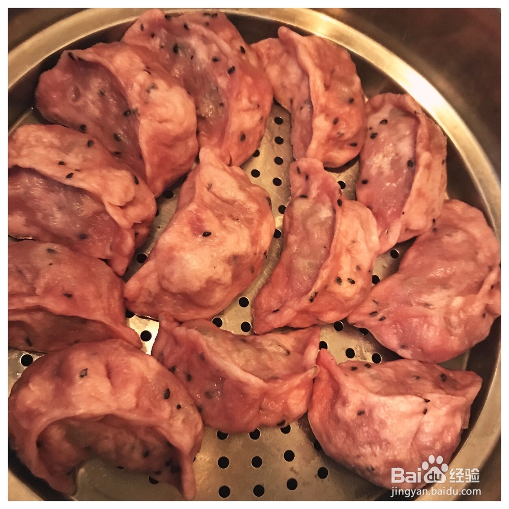 忍不住流口水的菠菜紫甘蓝饺子