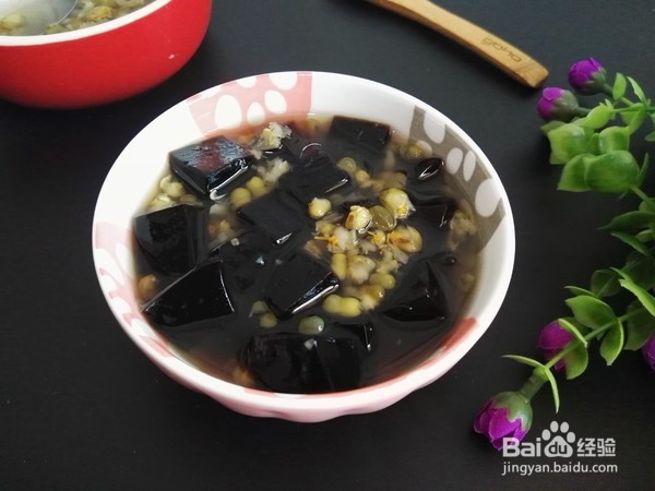 如何做出好吃的绿豆沙龟苓膏