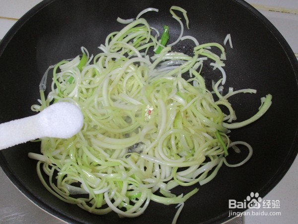 教你做韭菜芽炒肉丝