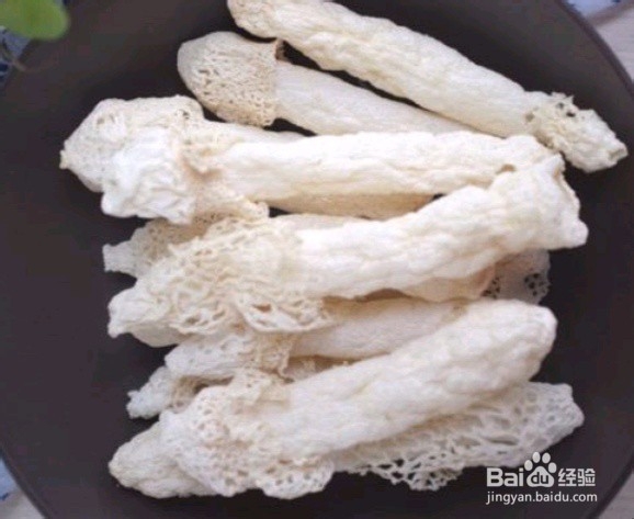 鲜虾韭菜做馅，上锅蒸出鲜美好看的竹荪小葫芦