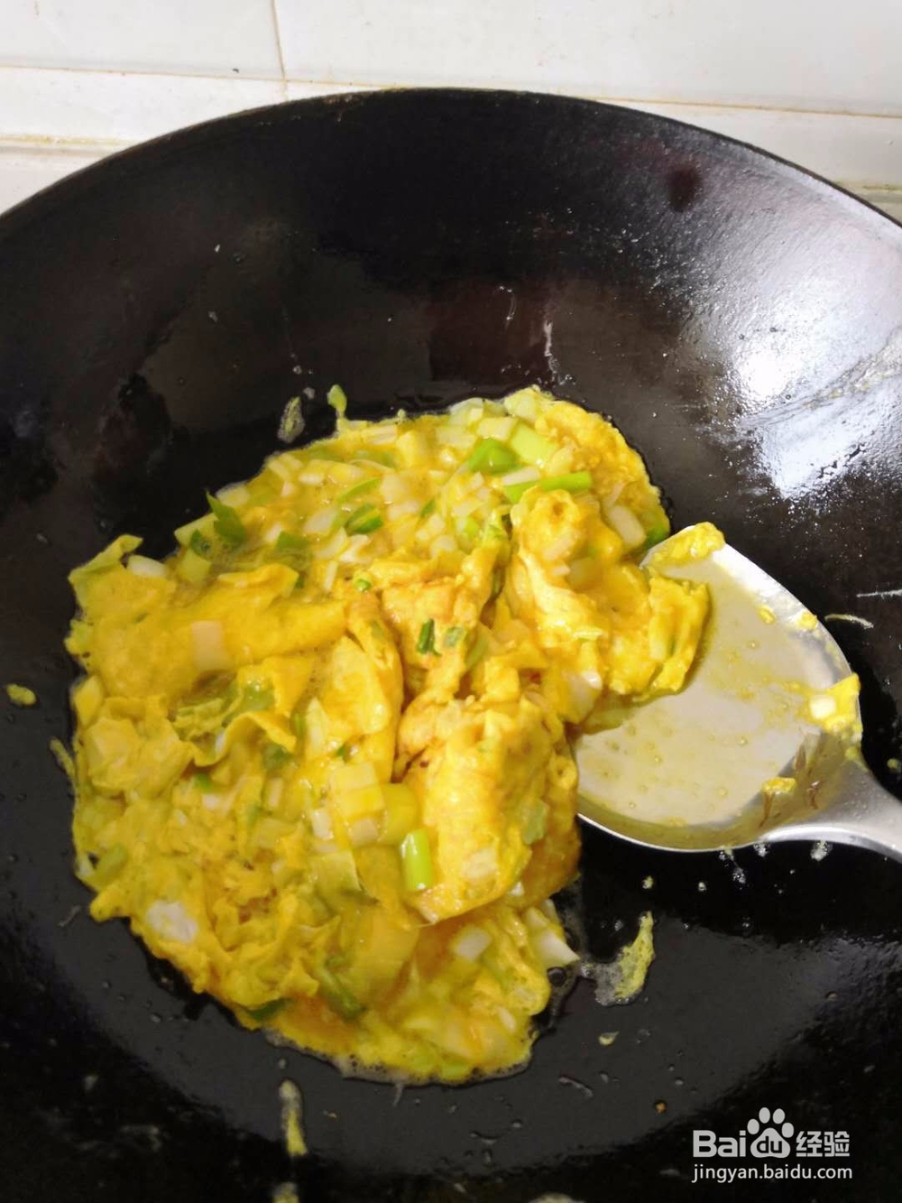 土鸭蛋炒香葱
