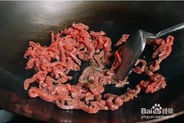 青椒炒牛肉的做法