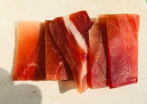 超级好吃的家常菜火腿炖白菜烹饪方法