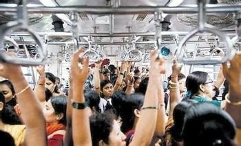 高峰期挤地铁攻略