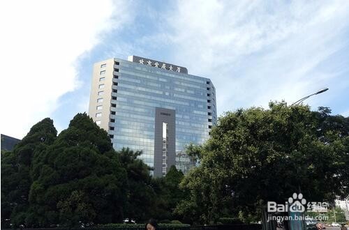 青年良品再升级 续航能力超强魅蓝E2评测