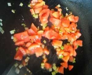 教你怎么做茄汁海鲜菇滑蛋