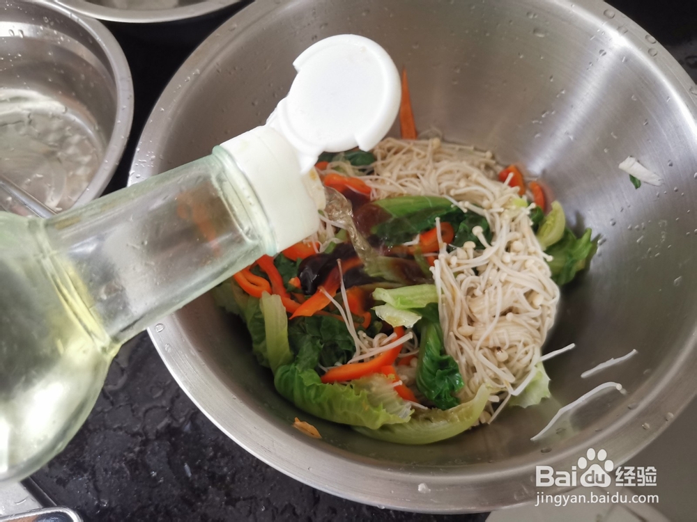 生菜叶拌胡萝卜丝