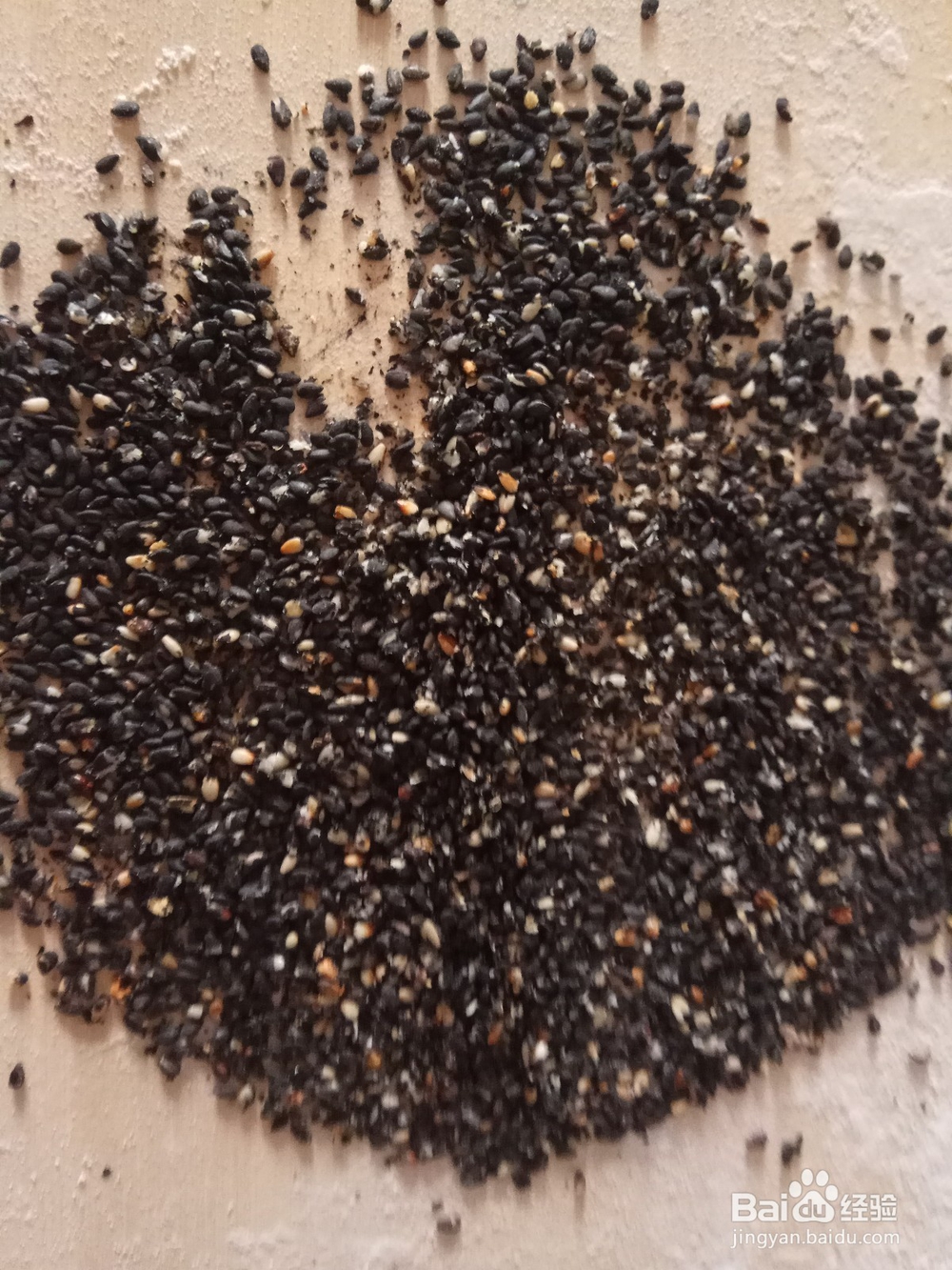 黑芝麻玫瑰馅饼的做法