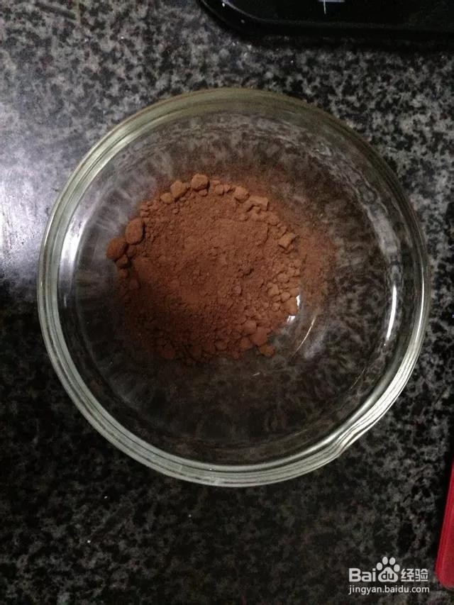 知道热量高,但还是忍不住哭着吃完的巧克力蛋糕