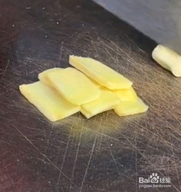 暖身黄酒煮鸡的做法