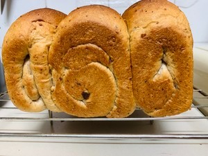 无水坚果吐司的做法