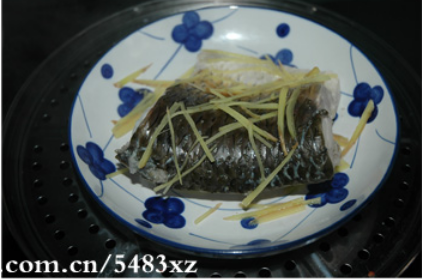 剁椒豉汁蒸草鱼段