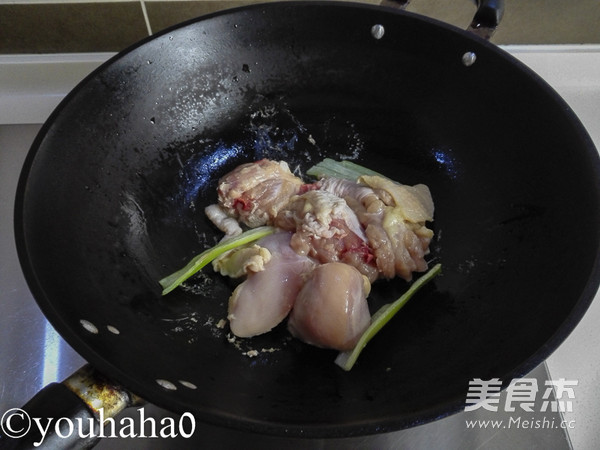 咖喱鸡腿盖浇饭