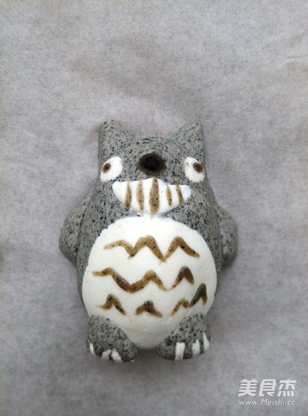 龙猫黑芝麻汤圆