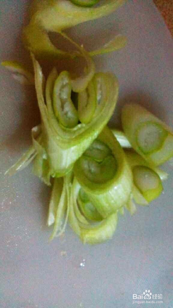 韭花炖豆腐的做法