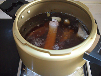 南洋风味肉骨茶