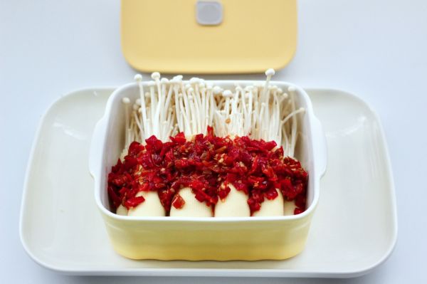 筒骨藕汤+红薯藜麦饭+剁椒金针菇豆皮