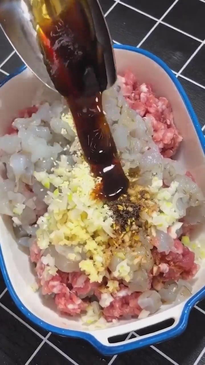 油炸猪肉卷怎么做？