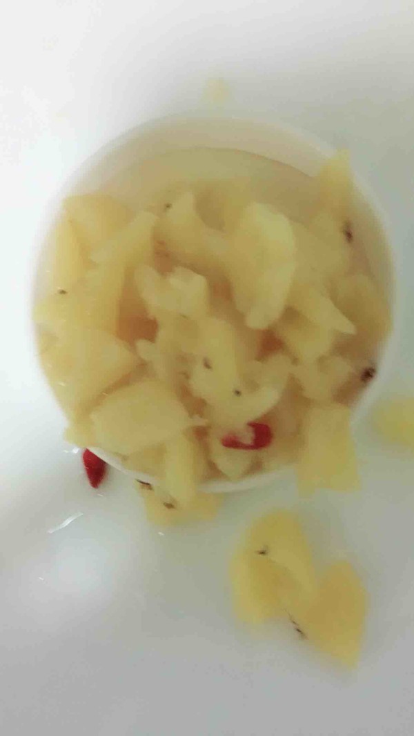 菠萝银耳小米粥
