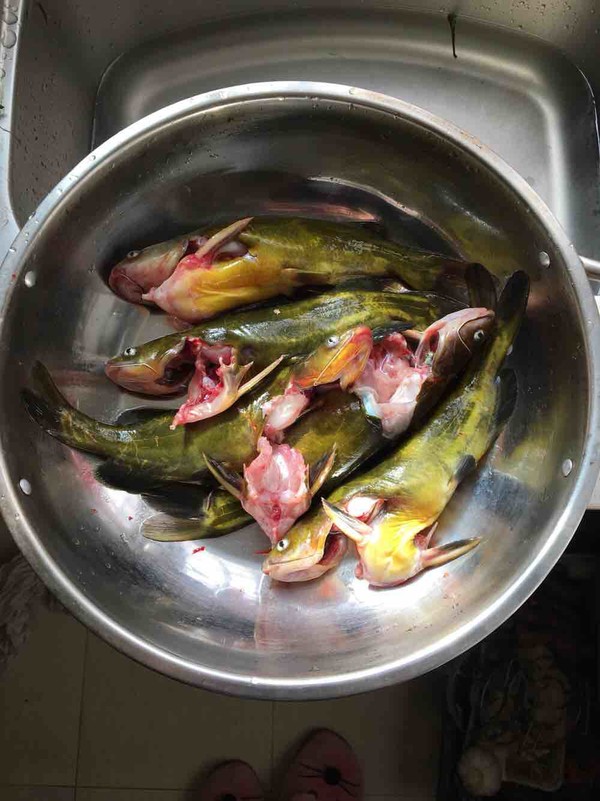 水煮黄鸭叫的做法