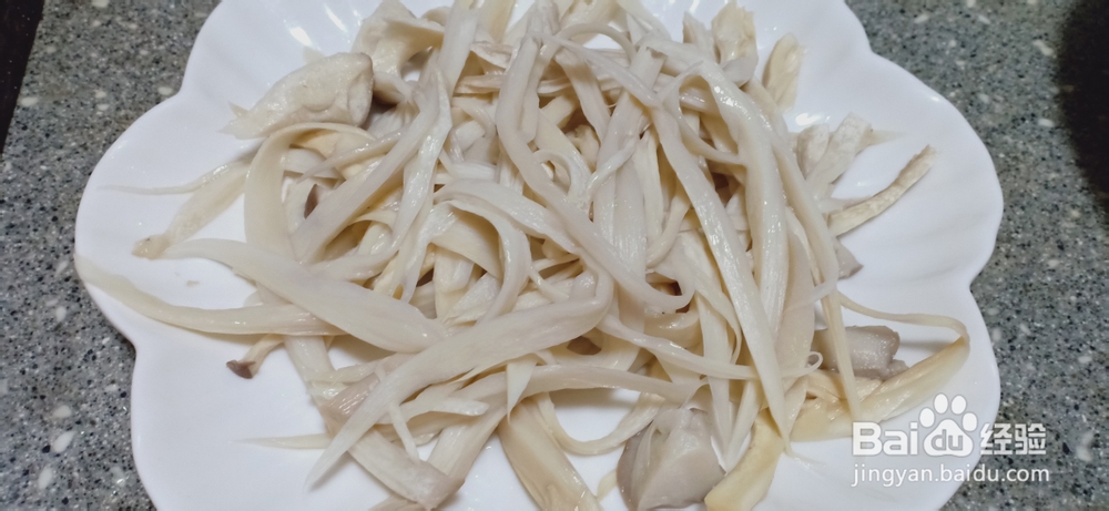 容易上手的手撕杏鲍菇