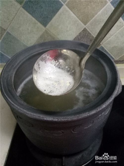 腊排骨莲藕汤