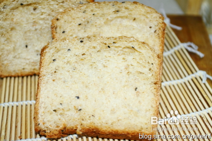 健康营养的黑芝麻全麦土司(汤种)